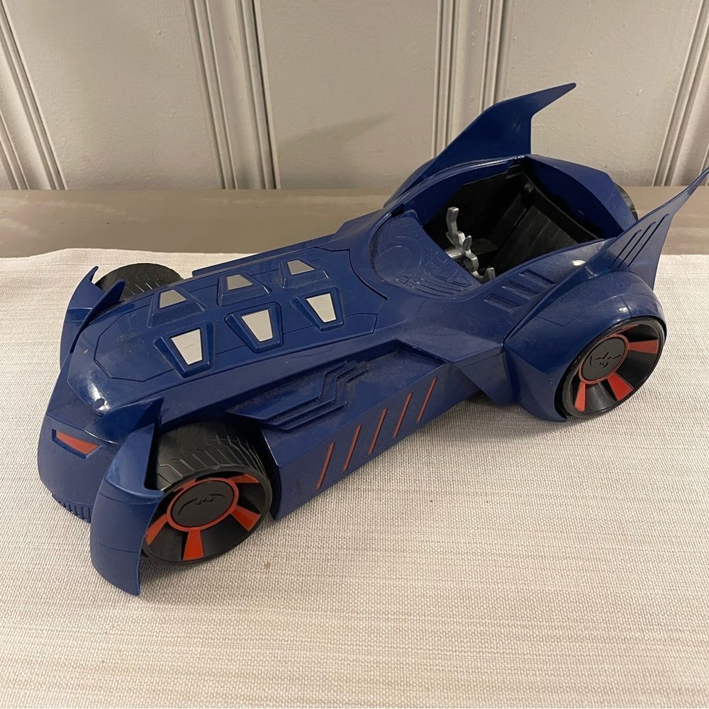 Batmobile‎ - Picture 3 of 7